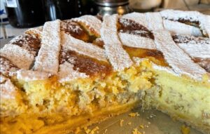 La Pastiera è un dolce pasquale tradizionale napoletano