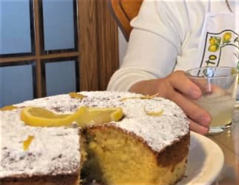 TORTA RICOTTA AL LIMONE